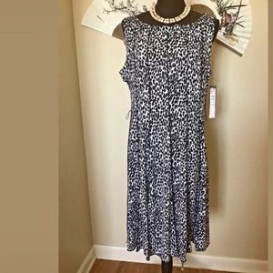 Voir Voir || Black Gray Flare Animal print Dress